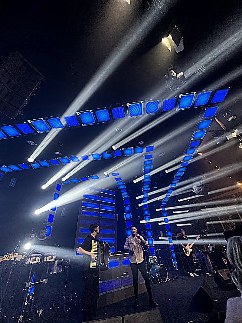 Iluminação de palco para show em Belo Horizonte